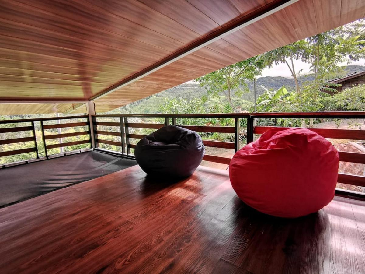 Cabana Hamacas Cartago Buitenkant foto